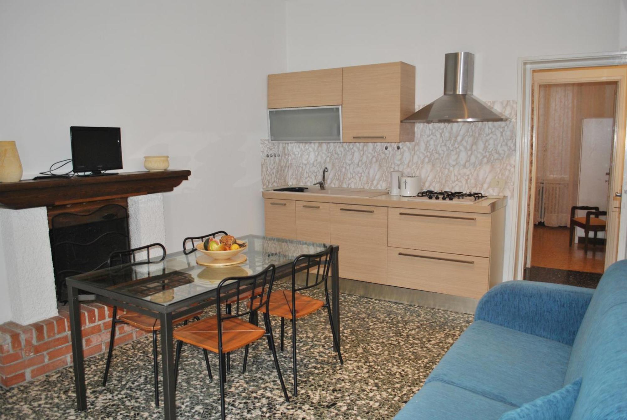 The Romantic Village House - Apartments With Lake View Colonno Εξωτερικό φωτογραφία